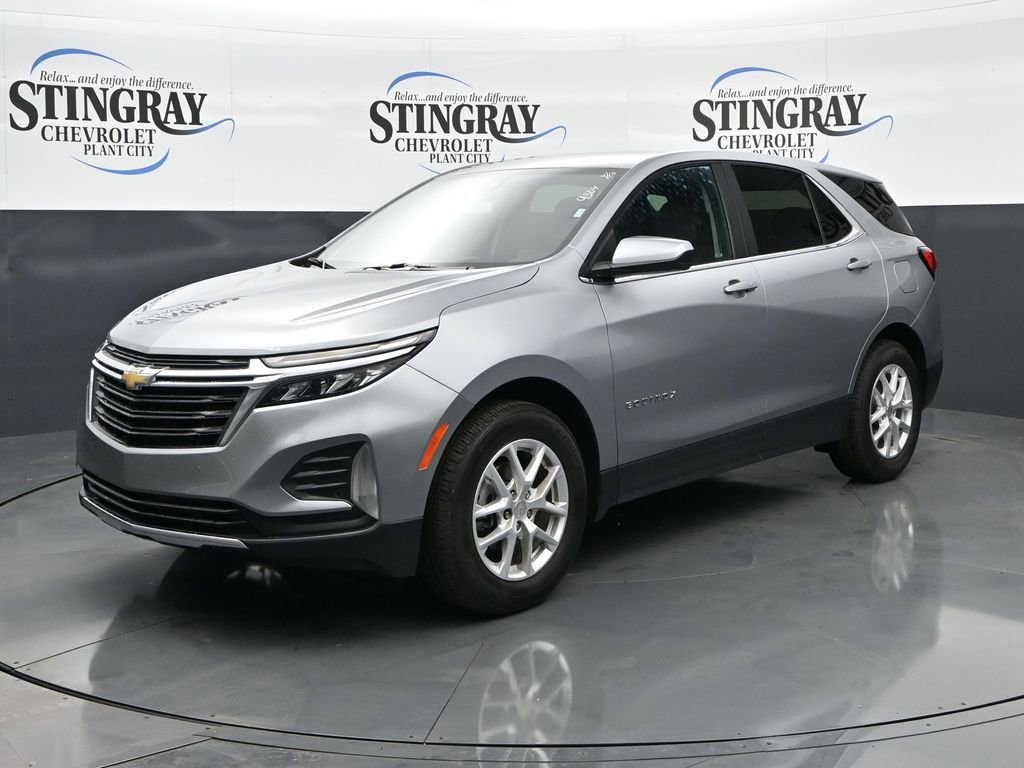 Used 2024 Chevrolet Equinox LT FWD image 3