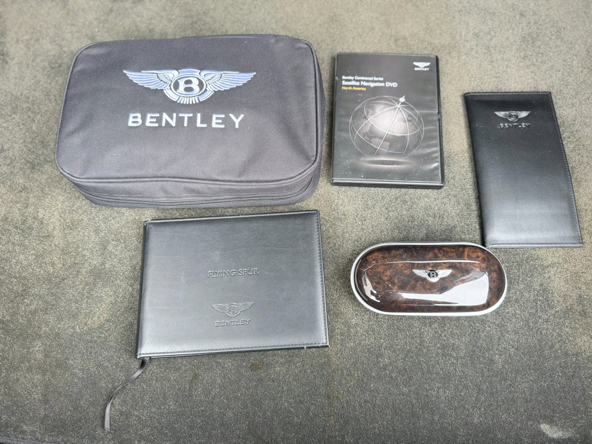 Used 2015 Bentley Flying Spur V8 AWD/4WD image 47