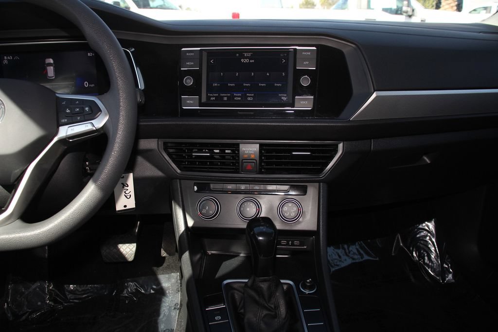 Used 2022 Volkswagen Jetta S FWD image 18