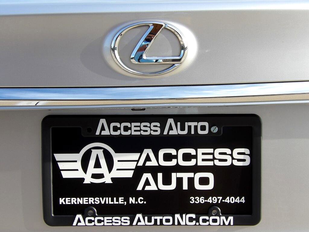 Used 2014 Lexus LS 460 Luxury w/ Comfort Package image 37