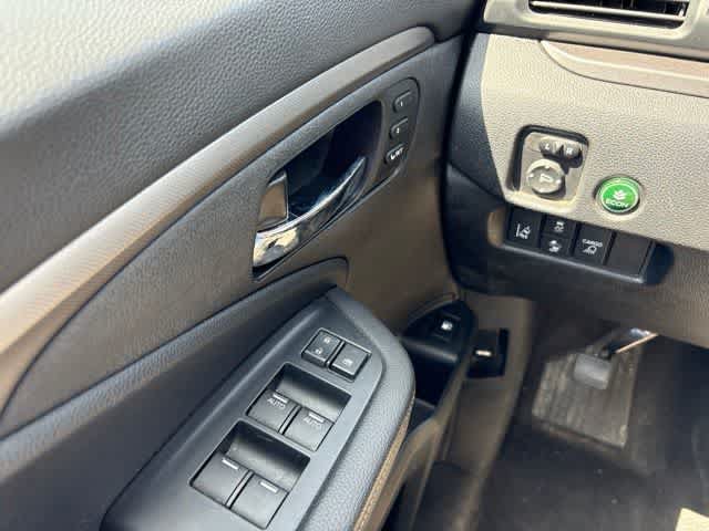 Used 2025 Honda Ridgeline RTL image 24