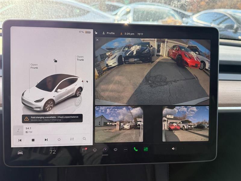 Used 2022 Tesla Model Y Long Range image 18