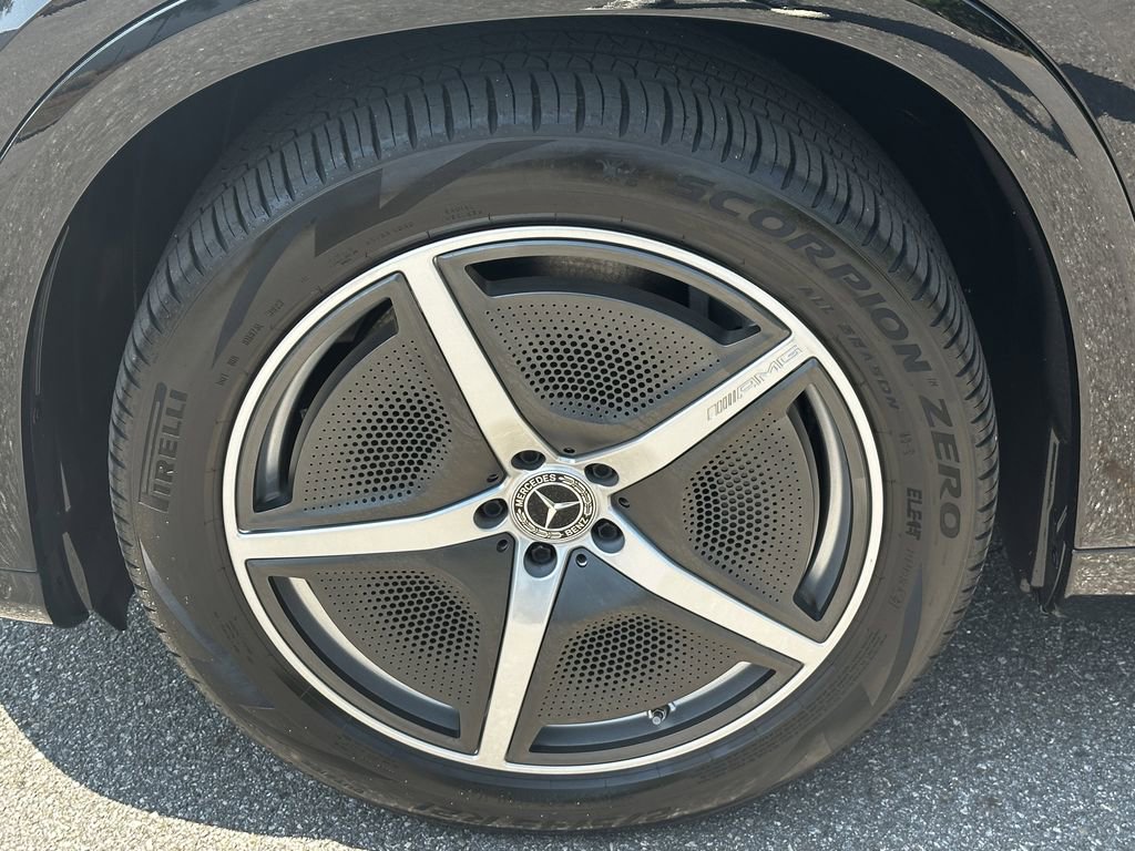 Certified 2023 Mercedes-Benz EQS 580 4MATIC SUV image 13