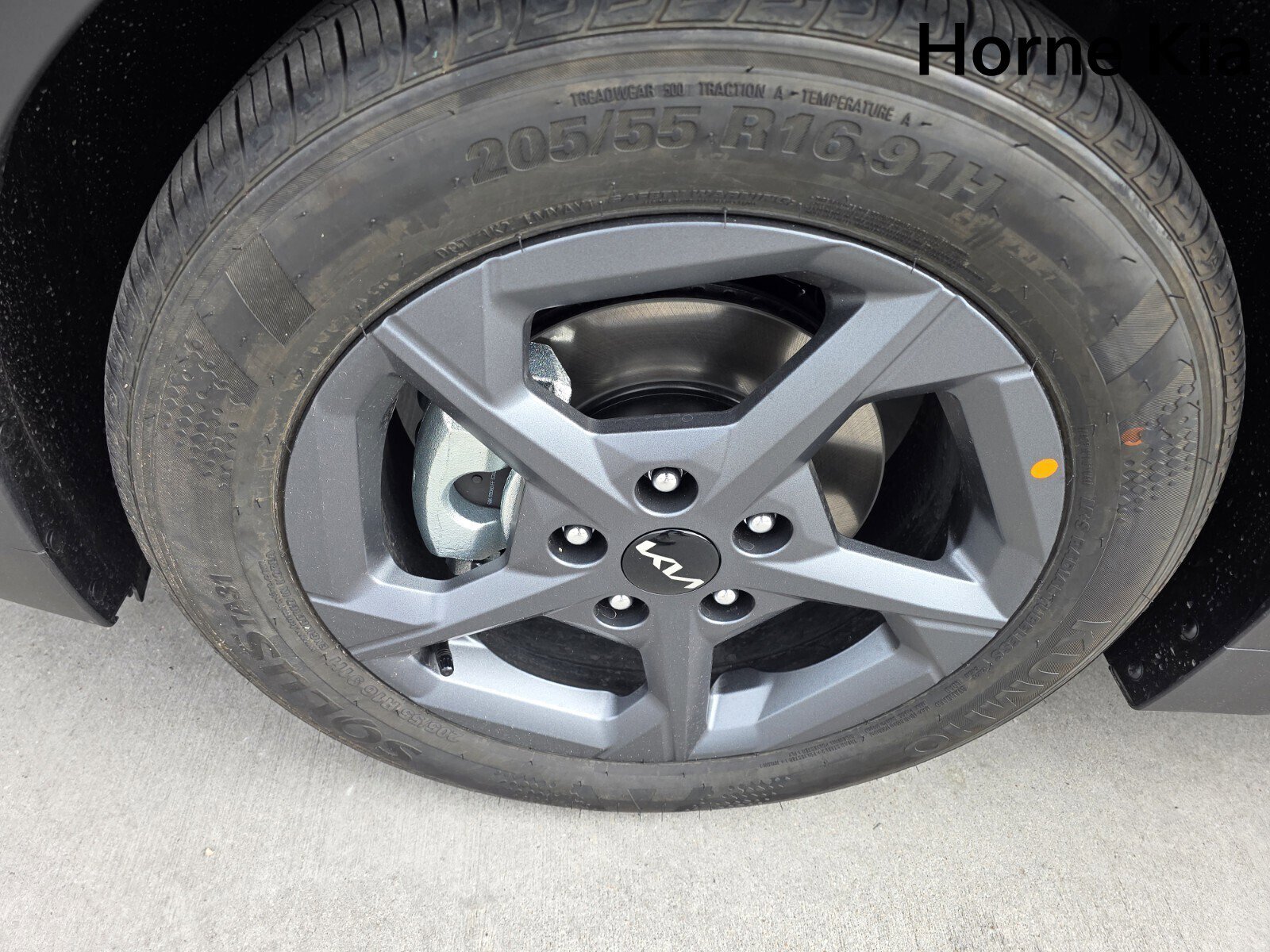 New 2026 Kia K4 LXS image 8