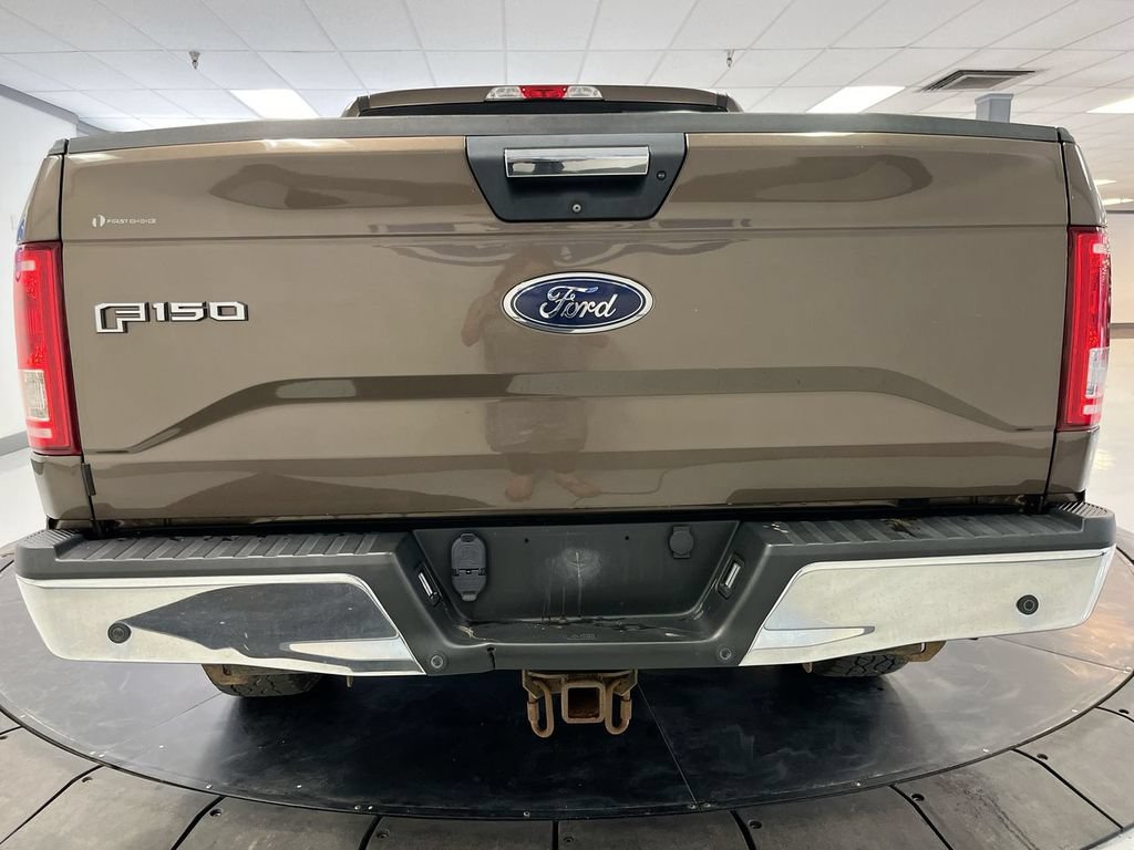 Used 2016 Ford F150 XLT w/ Equipment Group 302A Luxury AWD/4WD image 7