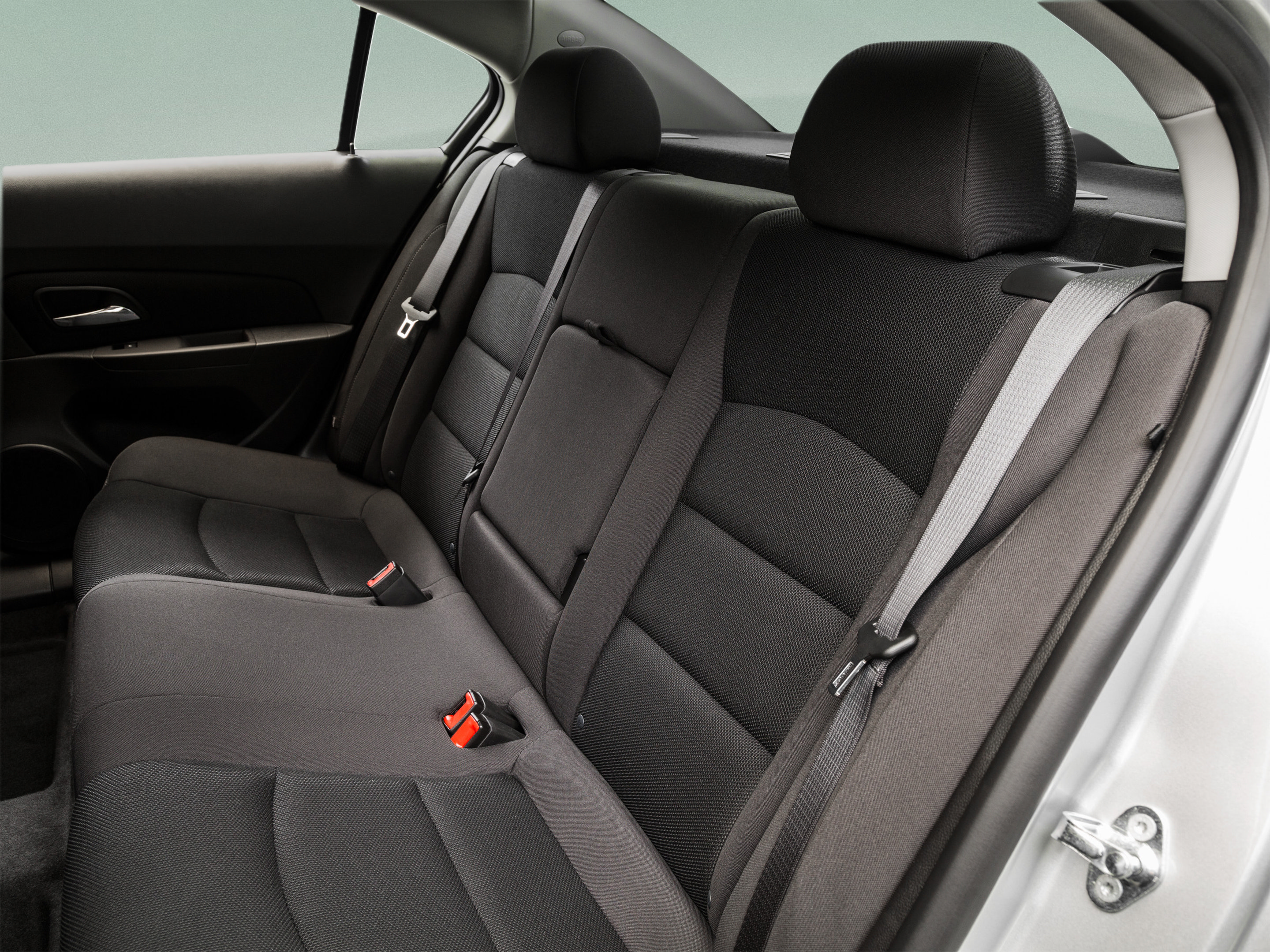 Used 2015 Chevrolet Cruze LT w/ Technology Package FWD image 17