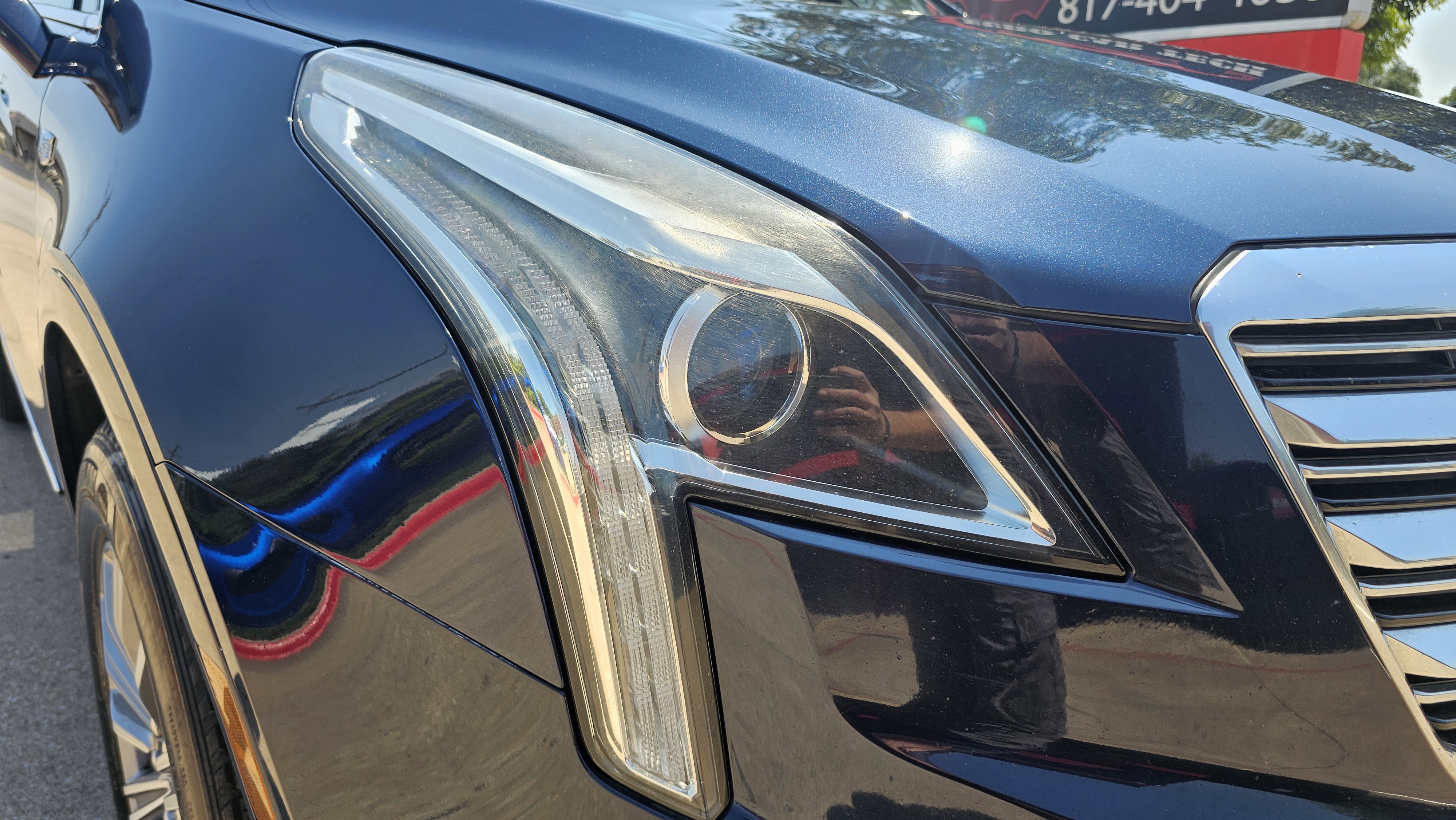 Used 2017 Cadillac XT5 Luxury w/ Driver Awareness Package FWD image 12