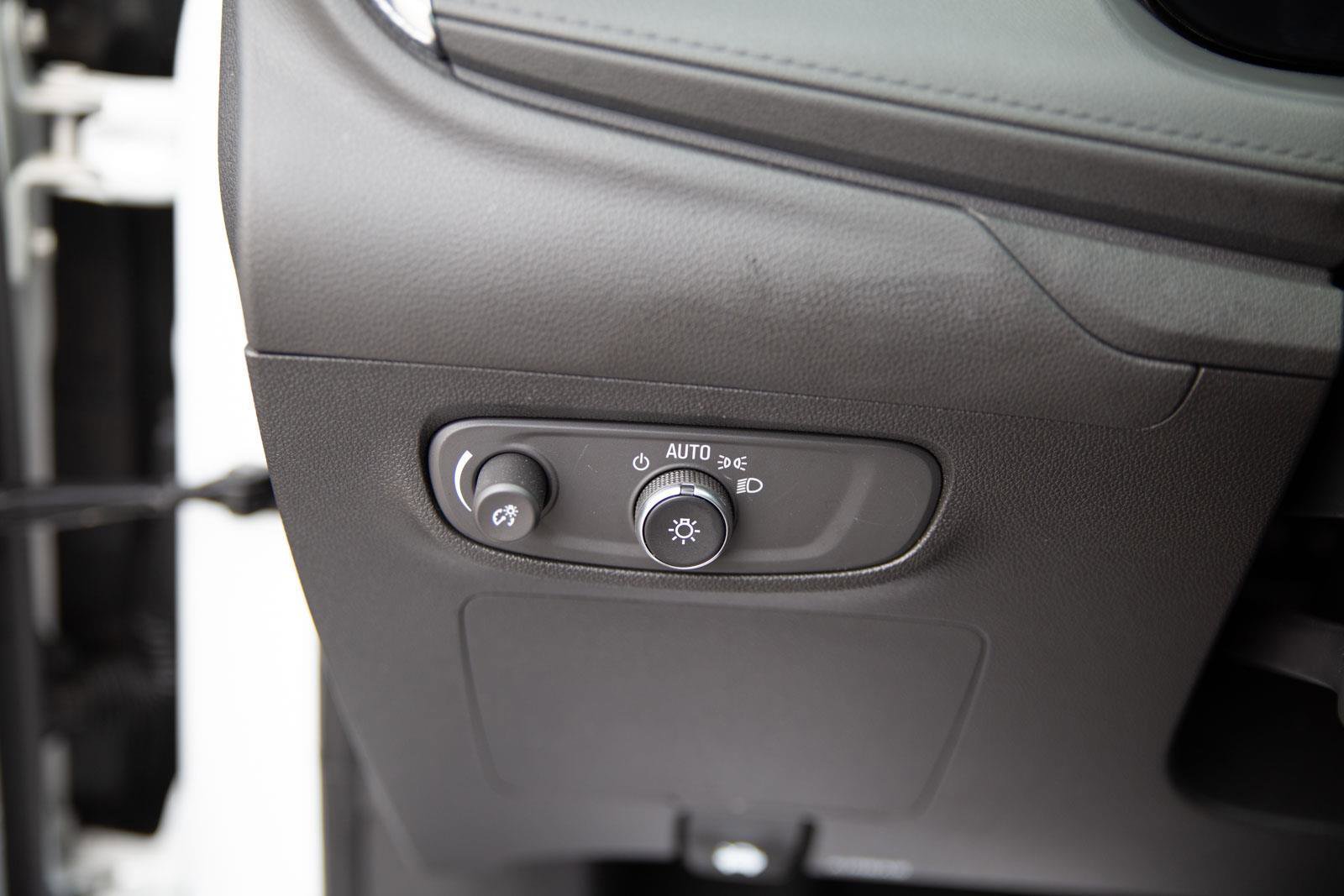 Used 2025 Buick Encore GX Preferred image 19