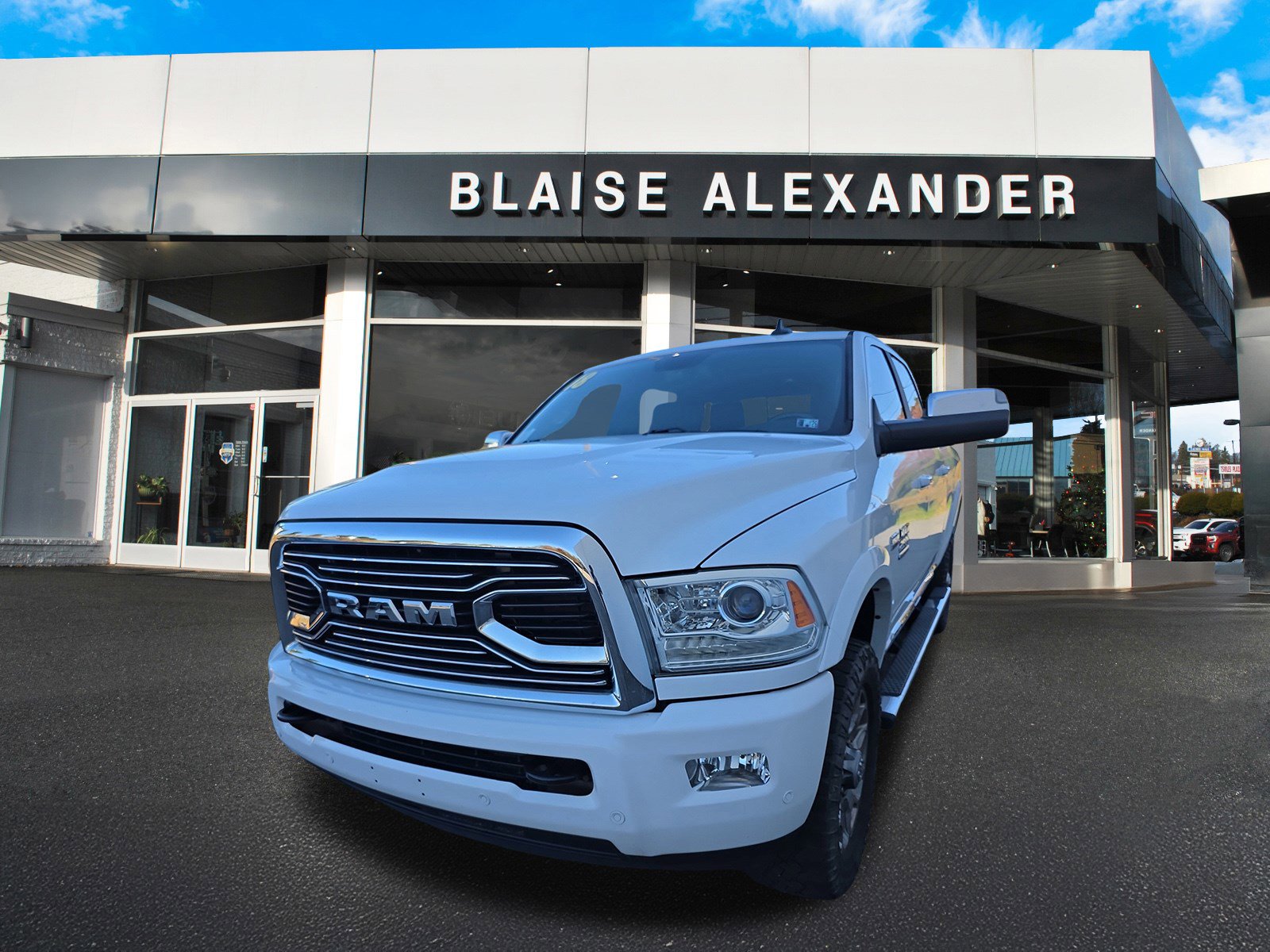 Used 2018 RAM 2500 Limited image 10