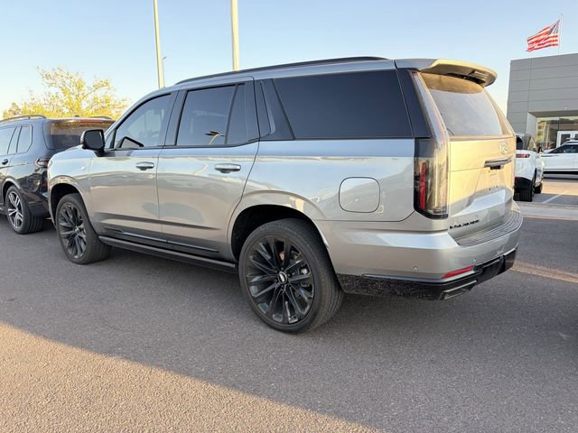 Used 2025 Cadillac Escalade Sport Platinum w/ LPO, ONYX Package AWD/4WD image 3