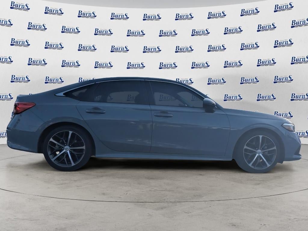 Used 2024 Honda Civic Touring image 3