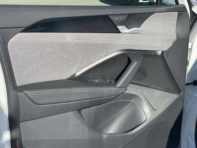New 2026 Volkswagen Tiguan S FWD image 18
