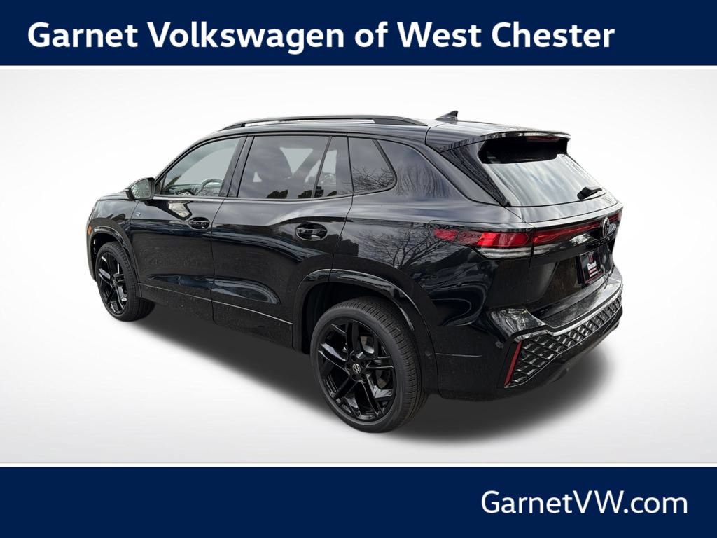 New 2026 Volkswagen Tiguan SE R-Line AWD/4WD image 3