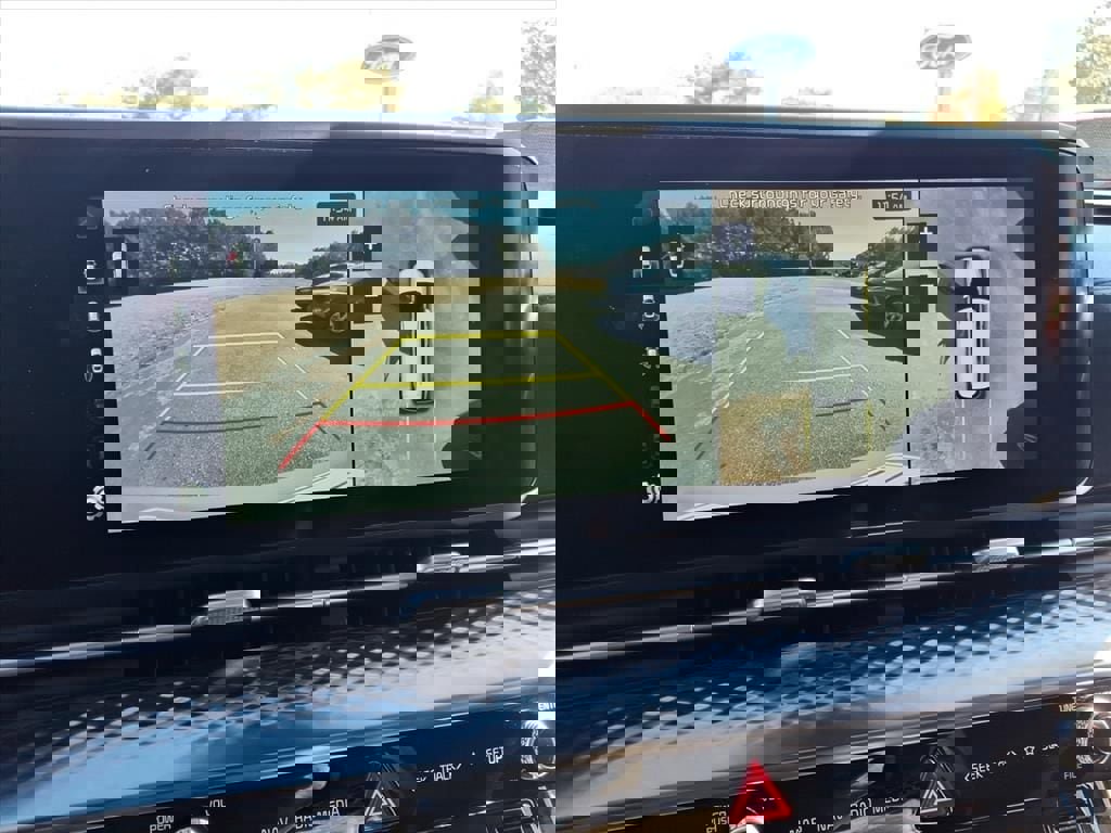 Used 2023 Kia Carnival SX Prestige image 23