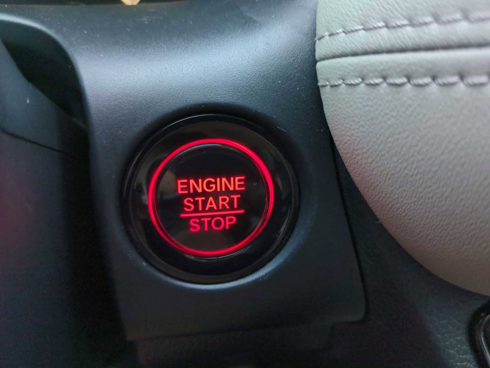 Used 2023 Honda HR-V LX image 16