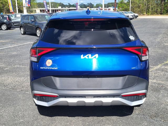 Used 2023 Kia Sportage EX image 3