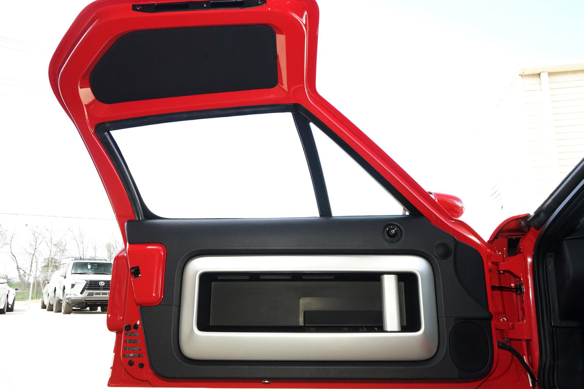 Used 2005 Ford GT image 21