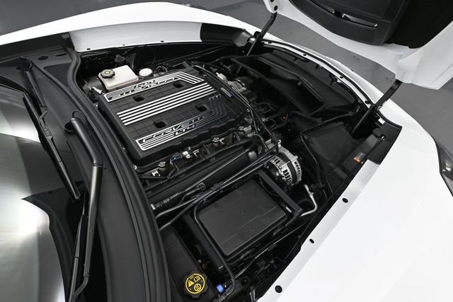 Used 2018 Chevrolet Corvette Z06 RWD image 46
