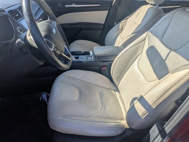 Used 2017 Ford Fusion Titanium image 15