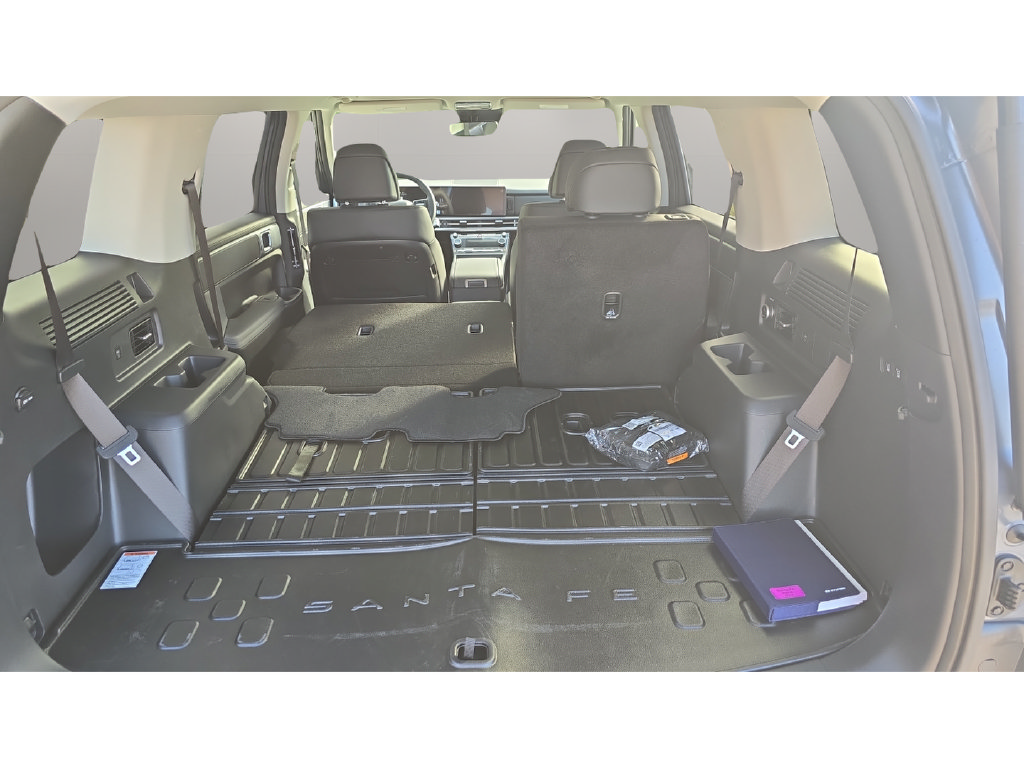New 2027 Hyundai Santa Fe SEL FWD image 9