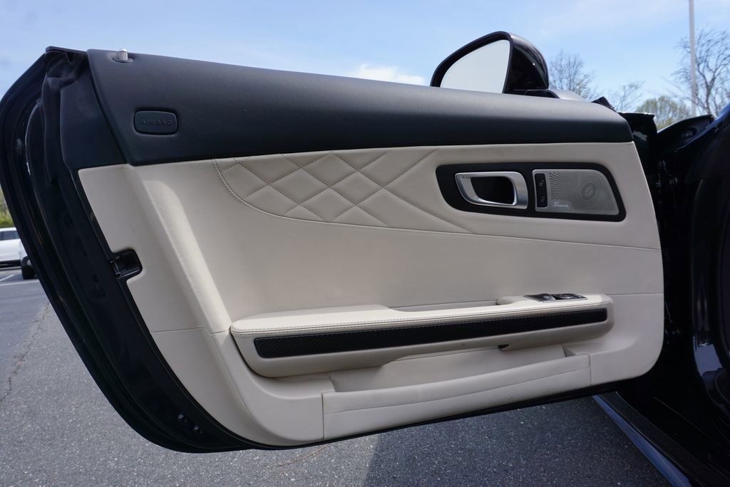 Used 2018 Mercedes-Benz AMG GT C image 17