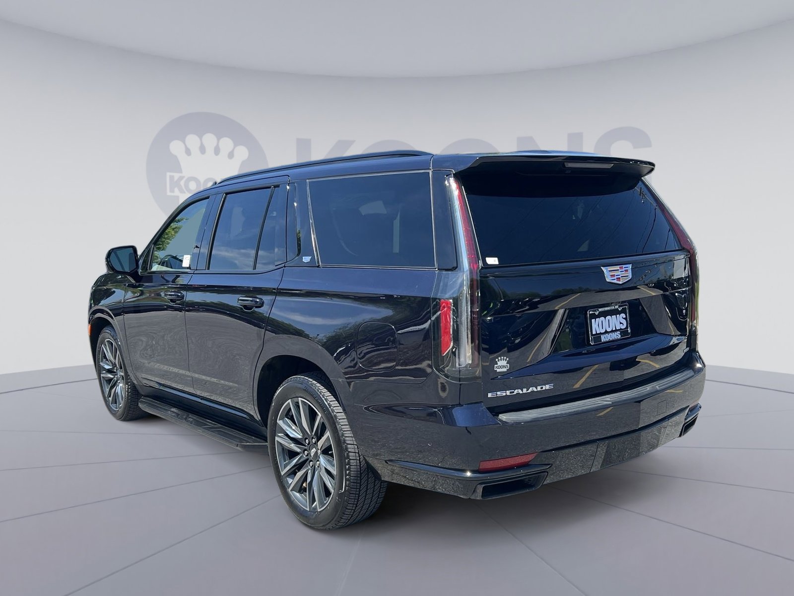 Used 2024 Cadillac Escalade Sport Platinum AWD/4WD image 4