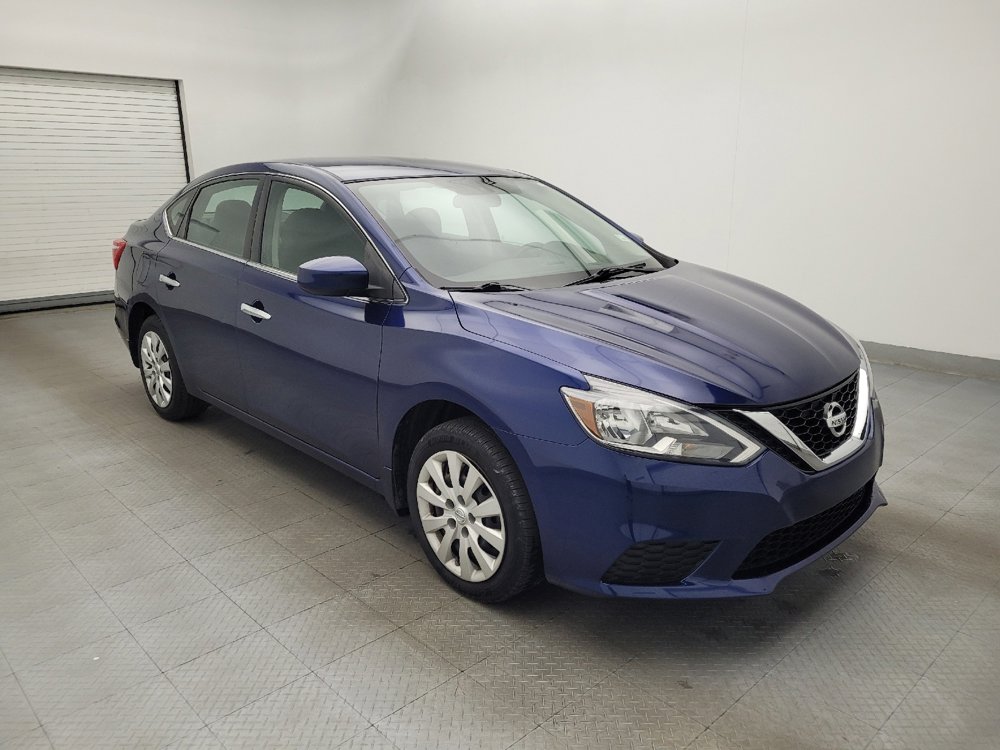 Used 2016 Nissan Sentra S image 11