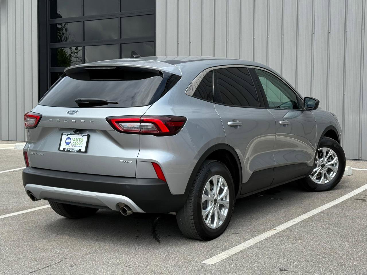 Used 2024 Ford Escape Active AWD/4WD image 5