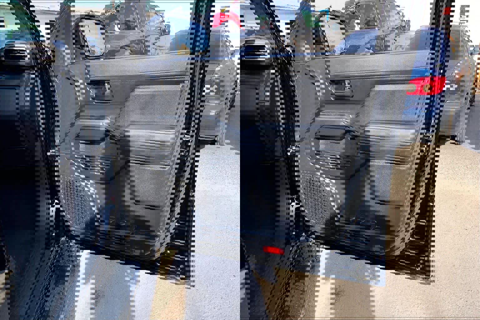 Used 2025 Toyota Tacoma SR image 20