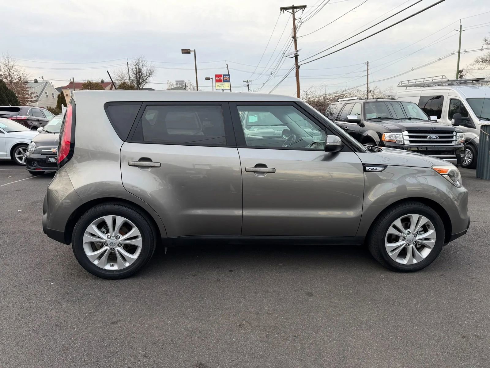 Used 2014 Kia Soul + image 9