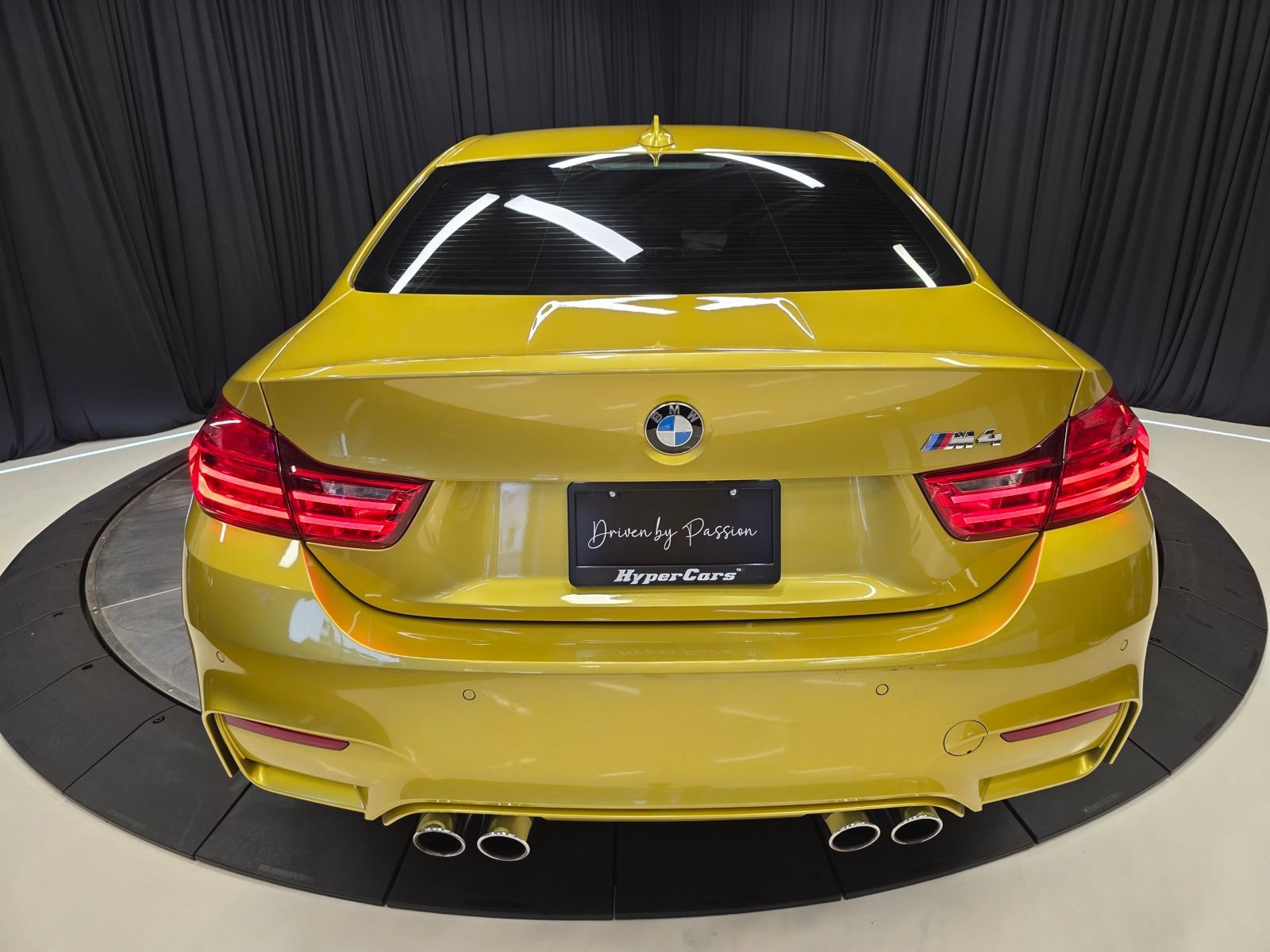 Used 2015 BMW M4 Coupe image 54