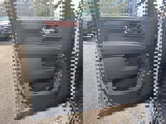 New 2026 GMC Yukon XL Denali image 10