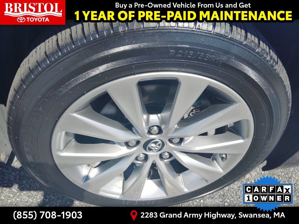 Used 2015 Toyota Camry XLE w/ Advanced Technology Package FWD image 11