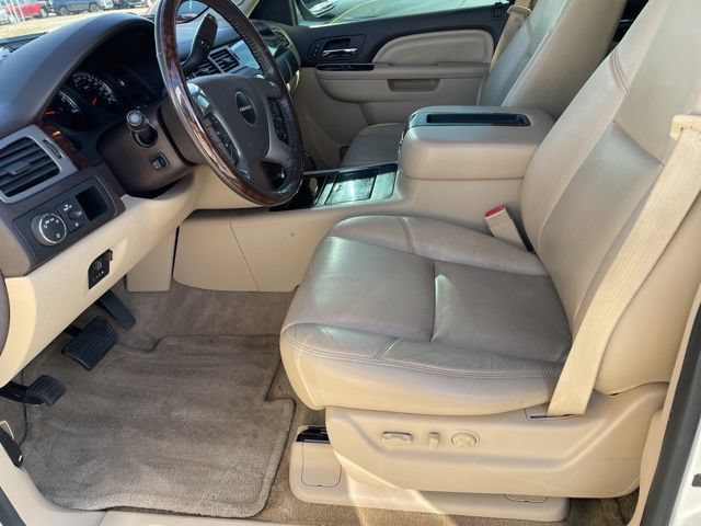 Used 2012 GMC Yukon XL Denali AWD/4WD image 5