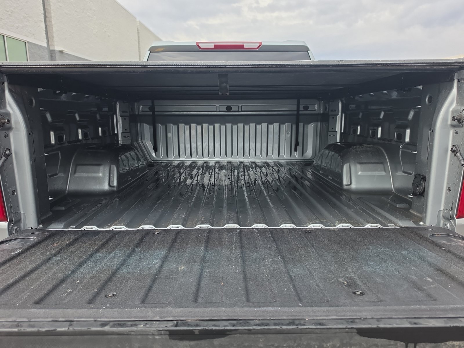 Used 2026 Chevrolet Silverado 1500 Custom w/ Turbomax Blackout Package RWD image 25