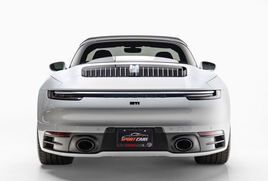 Used 2024 Porsche 911 Targa 4S w/ Premium Package image 10