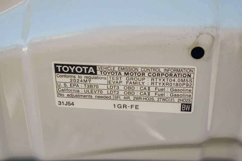 Used 2024 Toyota 4Runner TRD Off-Road Premium w/ Off Road Premium Plus Package AWD/4WD image 29