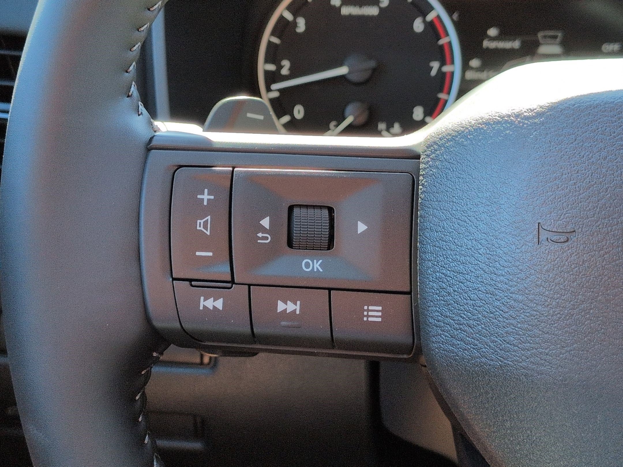 New 2026 Nissan Rogue SV image 14