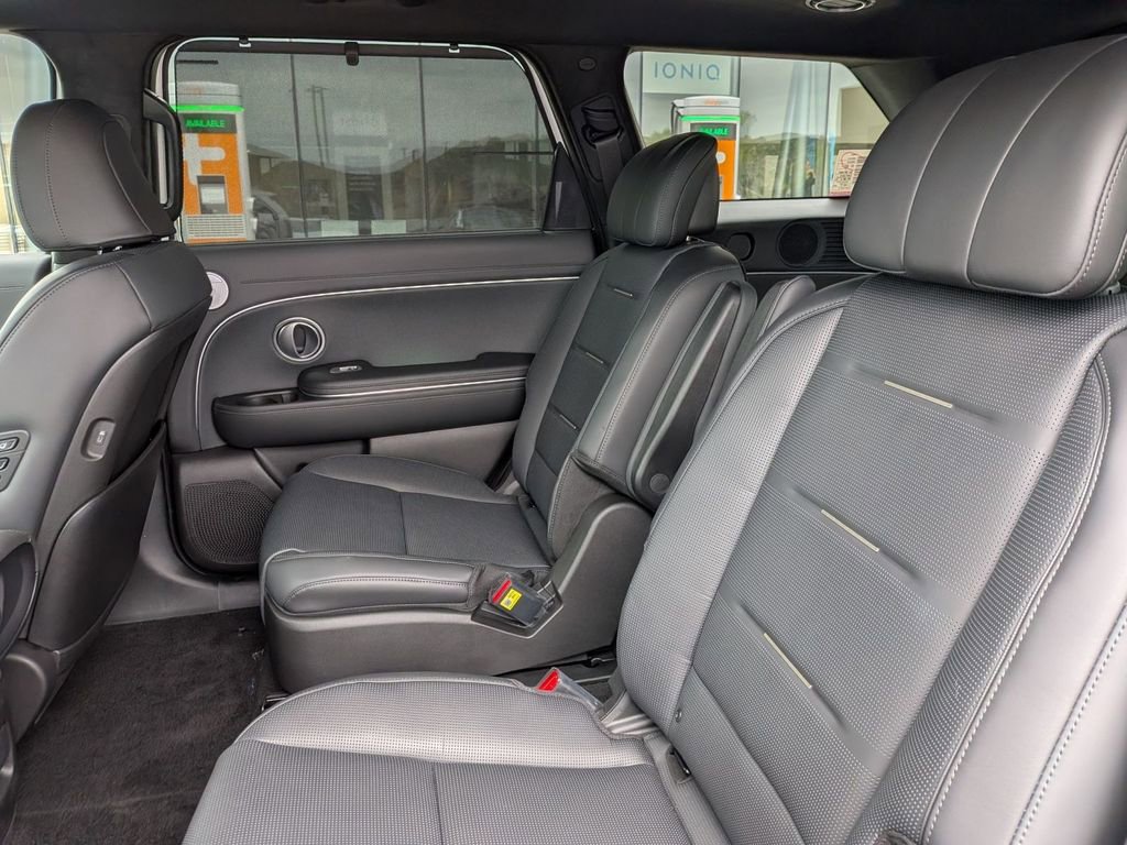 New 2026 Hyundai Palisade Calligraphy image 30