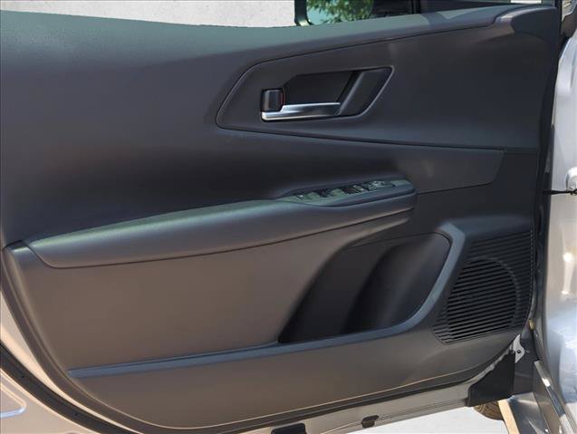 Certified 2025 Toyota Prius Plug-In Hybrid FWD image 10
