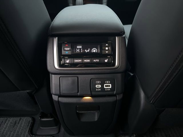 New 2026 Subaru Ascent Limited image 10