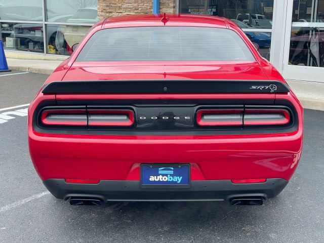 Used 2016 Dodge Challenger SRT Hellcat image 14