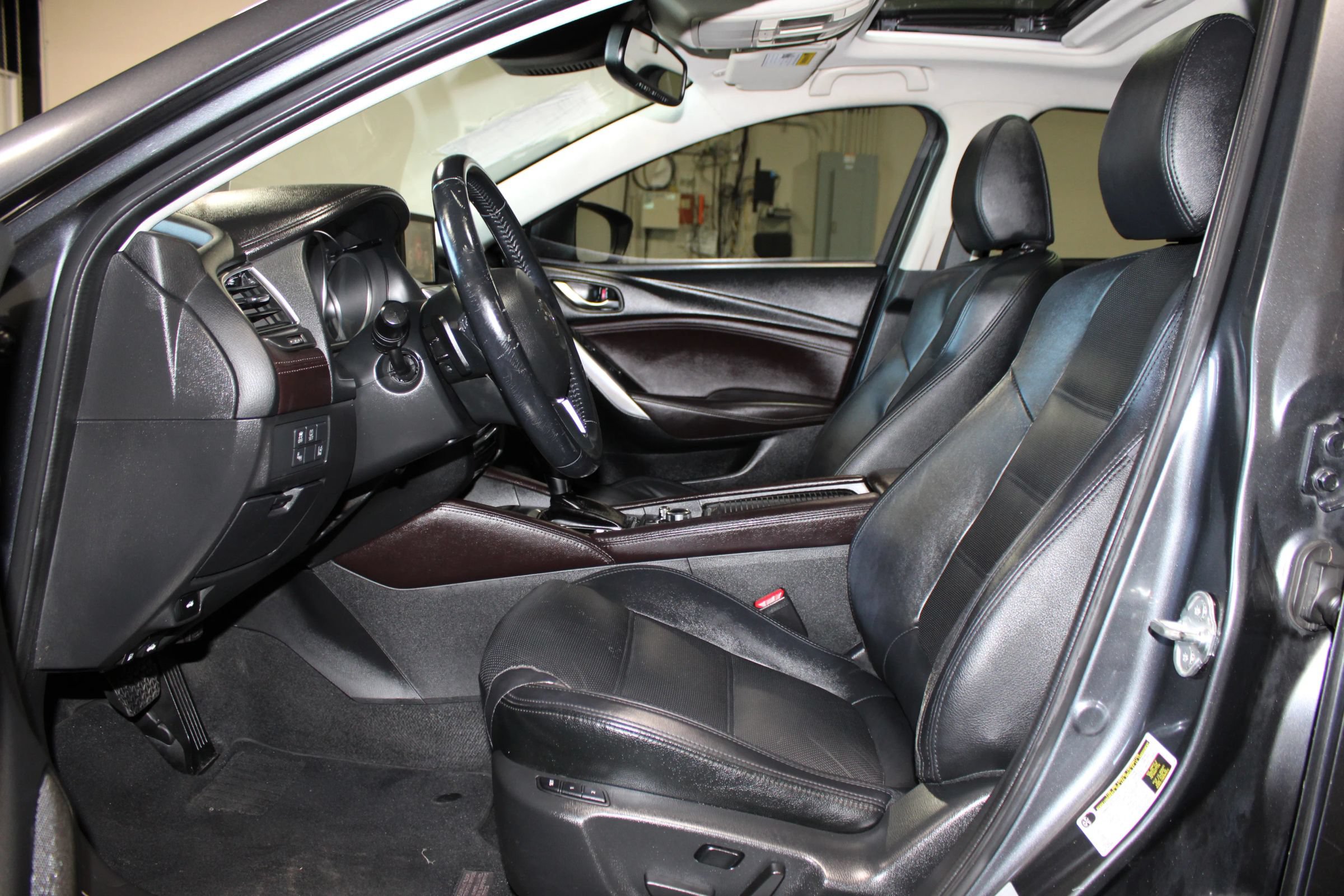 Used 2016 MAZDA MAZDA6 Grand Touring w/ GT Technology Package FWD image 11