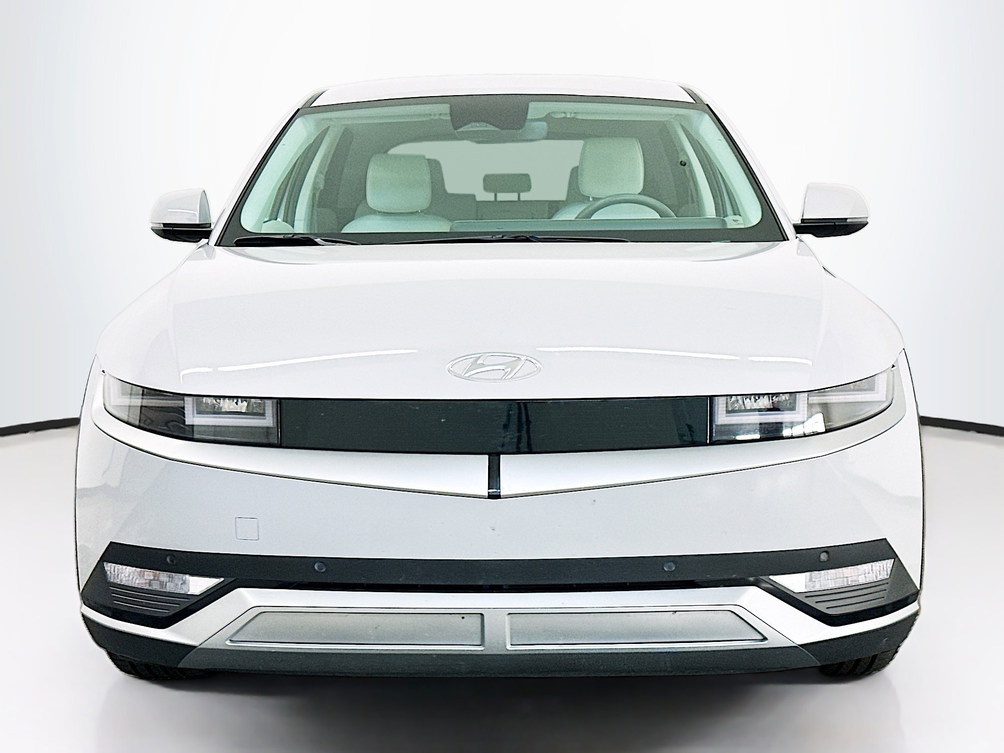 Used 2023 Hyundai Ioniq 5 SEL w/ Cargo Package AWD/4WD image 2