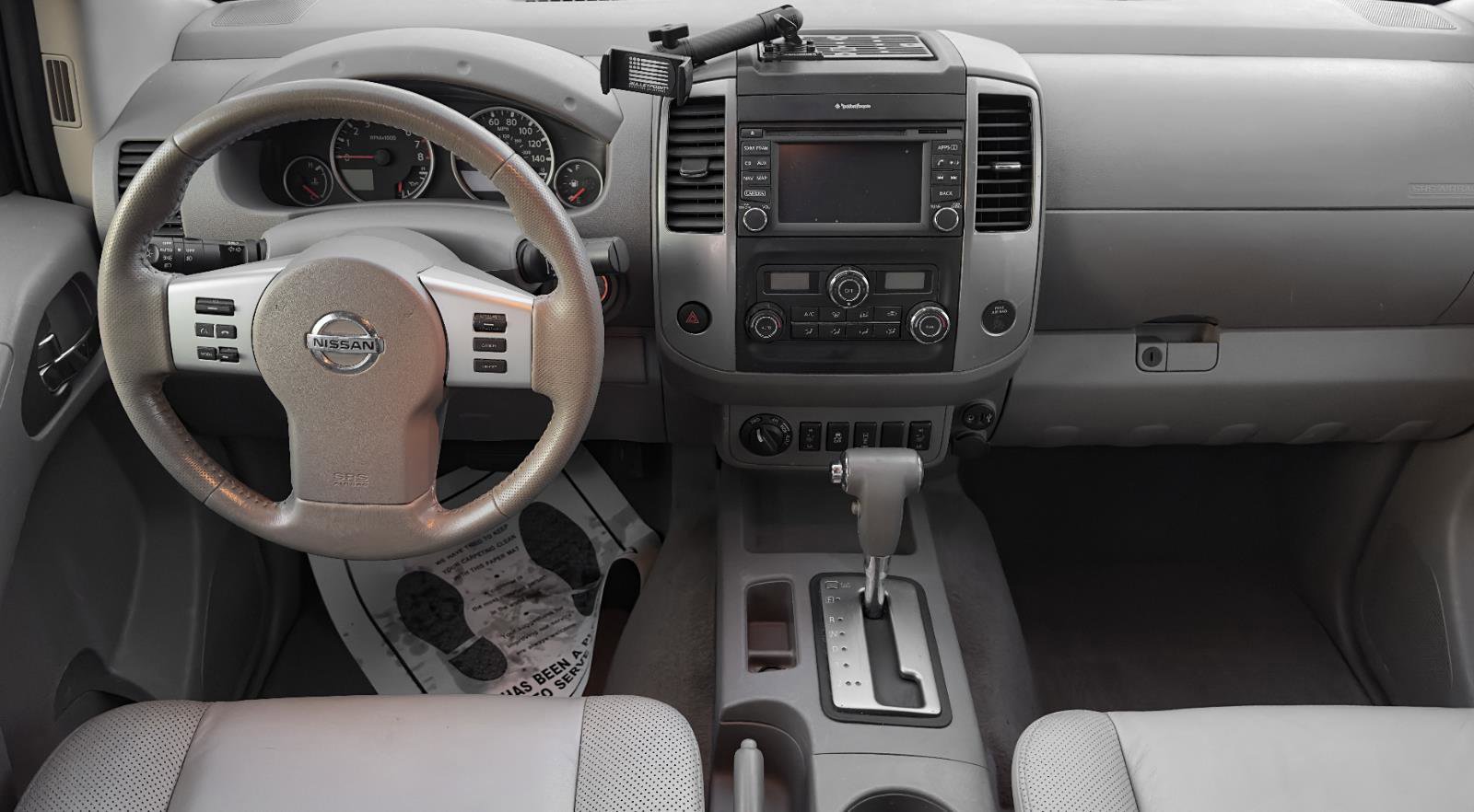 Used 2019 Nissan Frontier SL image 11