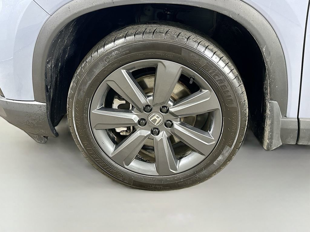 Used 2025 Honda Pilot Sport image 8