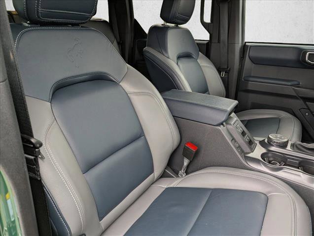 Used 2024 Ford Bronco Outer Banks image 30
