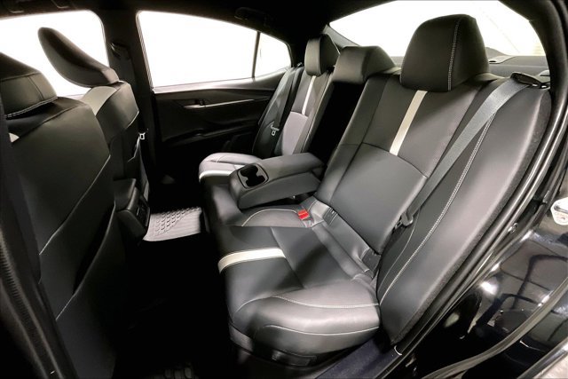 Used 2025 Toyota Camry SE FWD image 27