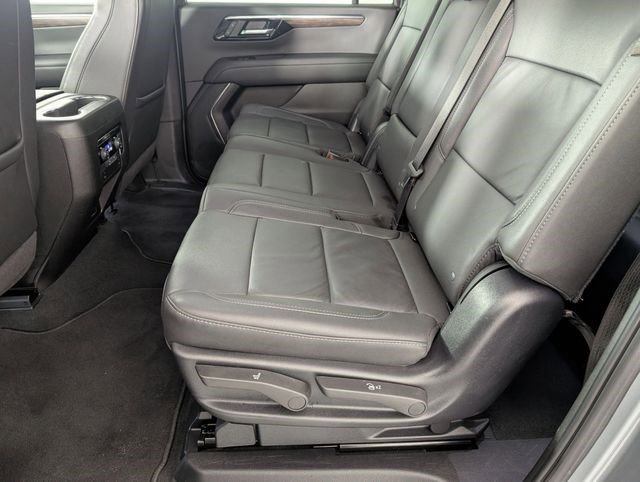 Certified 2025 Chevrolet Suburban Z71 image 27