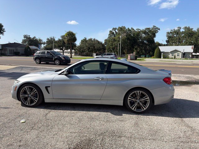 Used 2015 BMW 435i Coupe w/ Technology Package RWD image 8